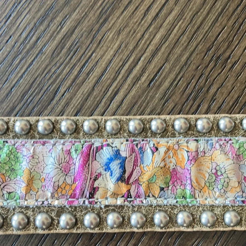 Leatherock 34”l Suede Floral Inlay Belt w/ Crystal Buckle Studded Boho hippie